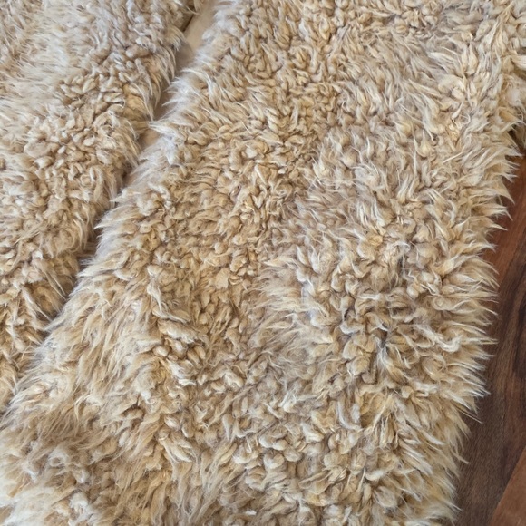 Chelsea & Violet coat - Picture 4 of 4